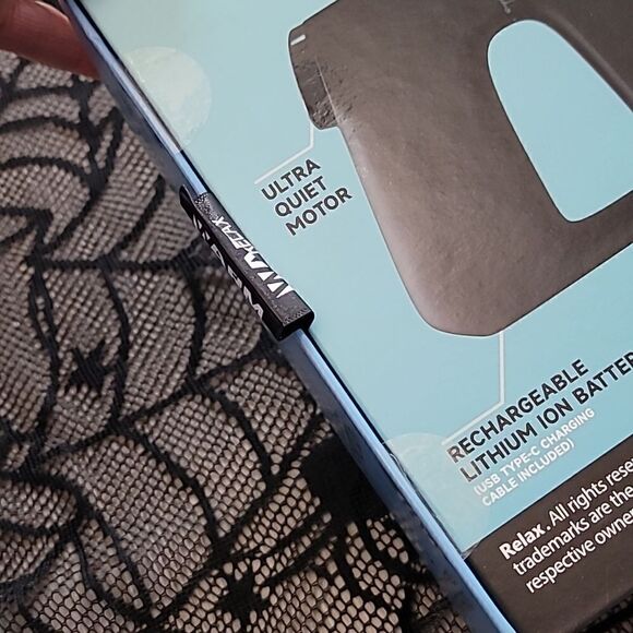 NEW Warm Relax Recovery Massage Gun Max Grip - Picture 7 of 8